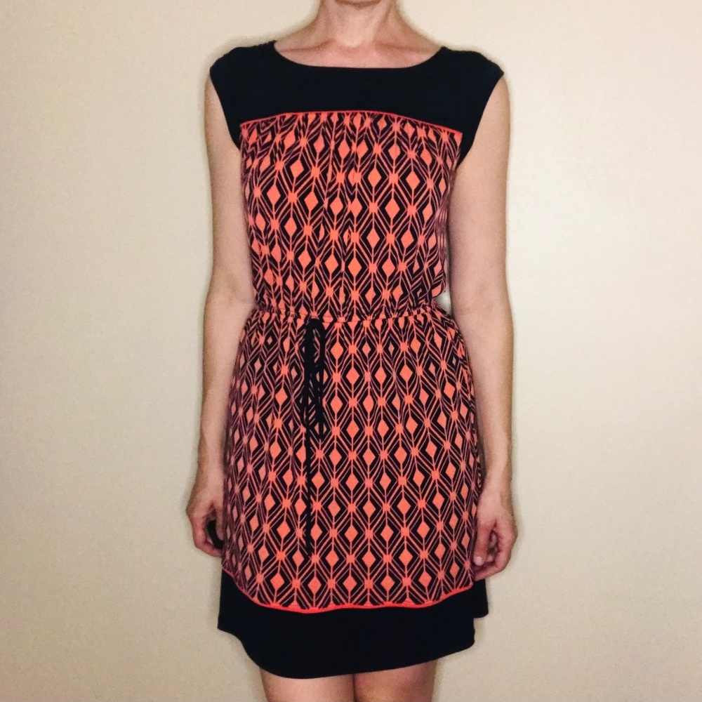 EnFocus Studio Salmon and Dark Blue Dress Size 8